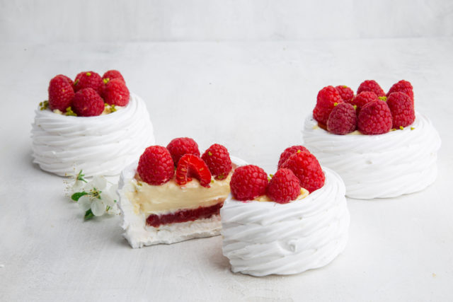 Кондитерская «Любовь и сладости»: новые летние десерты