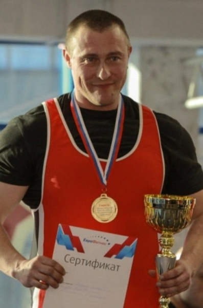 Королевы качалки: невероятные преображения девушек до и после спорта