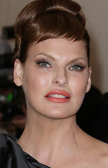 Красота в прошлом? Модели, которые испортили свою внешность пластикой