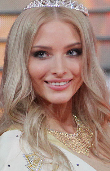 Красота в прошлом? Модели, которые испортили свою внешность пластикой