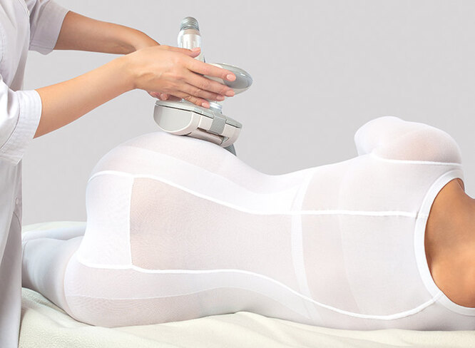 Липосакция подождет: 10 способов борьбы с&nbsp;целлюлитом &mdash; в&nbsp;салоне и&nbsp;дома