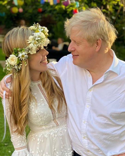 Меньше — лучше! Как красятся модные невесты — 8 бьюти-образов звезд