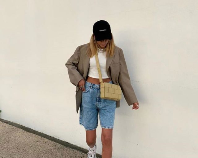 На примере звёзд стритстайла и модных блогеров: как носить бермуды