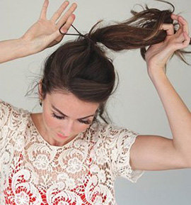 На работу и на свидание: 5 идеальных конских хвостов — пошаговая инструкция