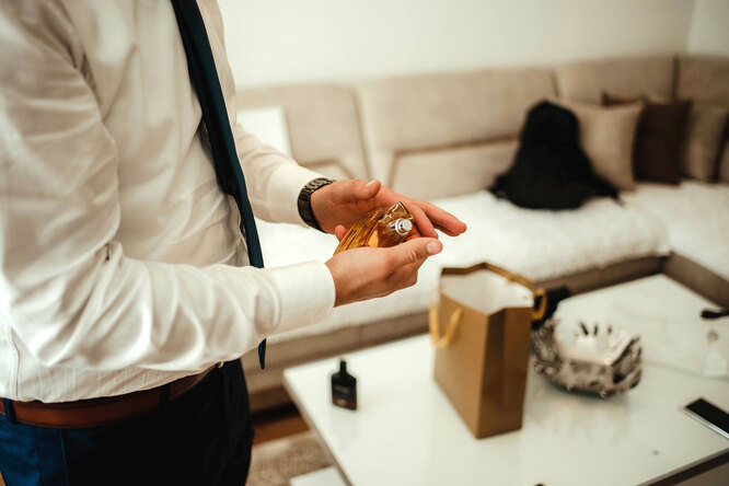 Наповал: самые сексуальные мужские ароматы, которые вскружат голову вам обоим