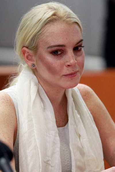 Не совершай их! 6 главных ошибок в макияже, которые придают возраста