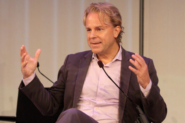 Новый роман: Ума Турман встречается с генеральным директором Bloomberg Media Group 