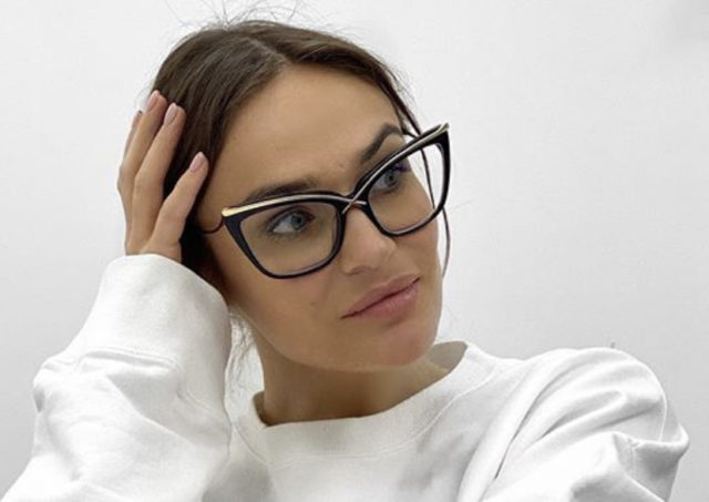 Обсуждают в Сети: комика Ивана Абрамова раскритиковали из-за слов об изменах и лишнем весе жены