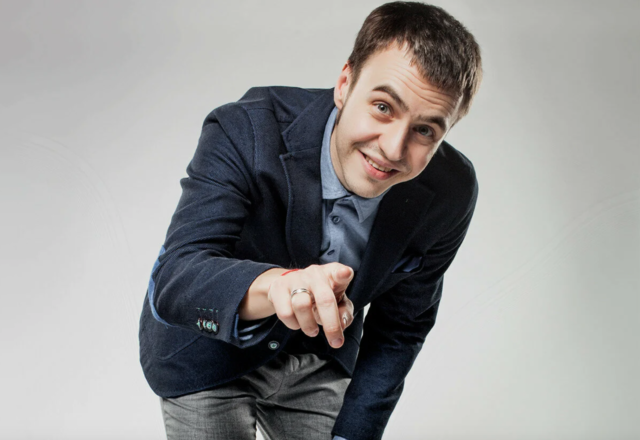 Обсуждают в Сети: комика Ивана Абрамова раскритиковали из-за слов об изменах и лишнем весе жены