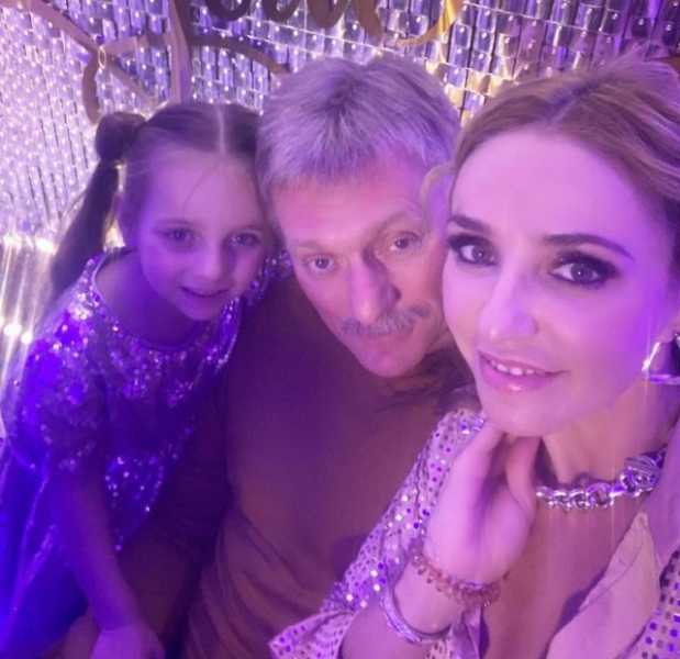 Очень красивая: показываем, как сейчас выглядит старшая дочь Татьяны Навки