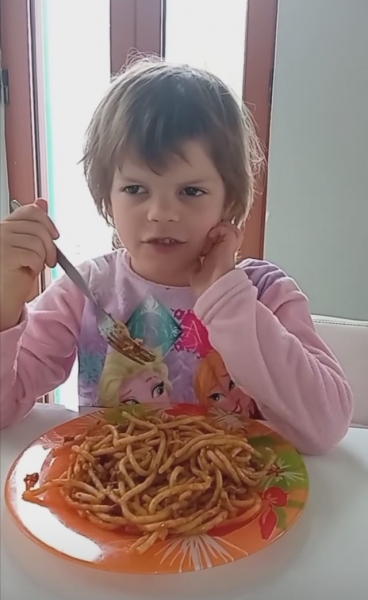 «Прослушивали телефон»: Тима Белорусских про арест, суд с лейблом и дочь