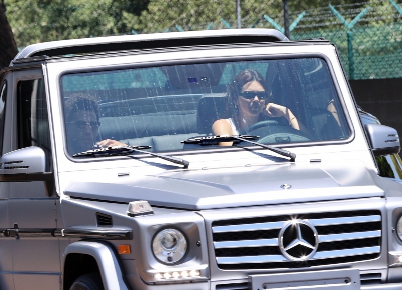 Романтичный топ: крутые молодые парочки Голливуда