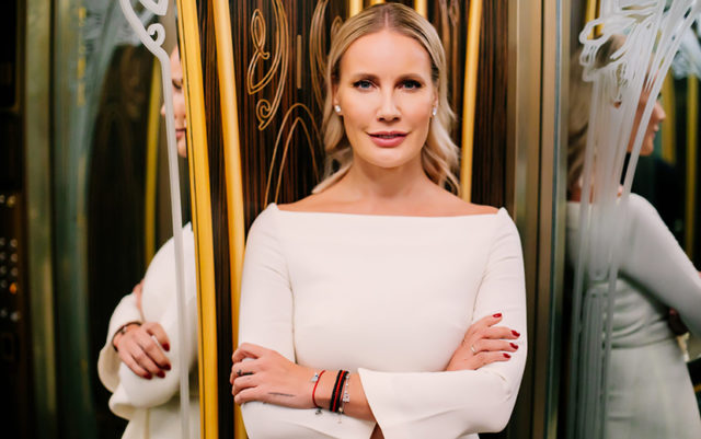 «Стоять с вашей фамилией рядом не хотелось бы»: Ольга Бузова и Елена Летучая поссорились из-за роли в постановке МХАТа