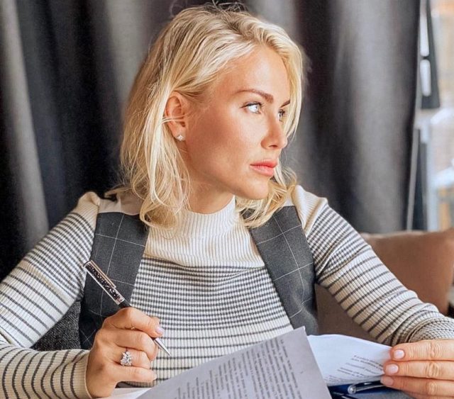 Убийства детей ради эликсира молодости для звезд: разбираемся в теории заговора об адренохроме