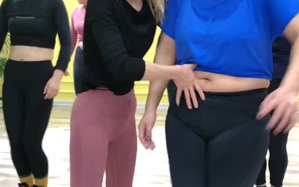 Упражнение для похудения из TikTok — «смерть» для спины или рабочая тема?