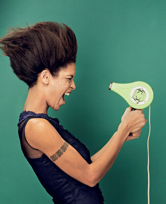 Утюжок или щипцы &mdash; что выбрать? Гид по&nbsp;популярным стайлерам и&nbsp;мифы об&nbsp;укладке