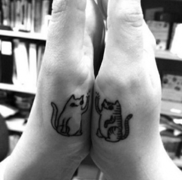 Вместе навсегда: 15 крутых идей для парных микро-тату