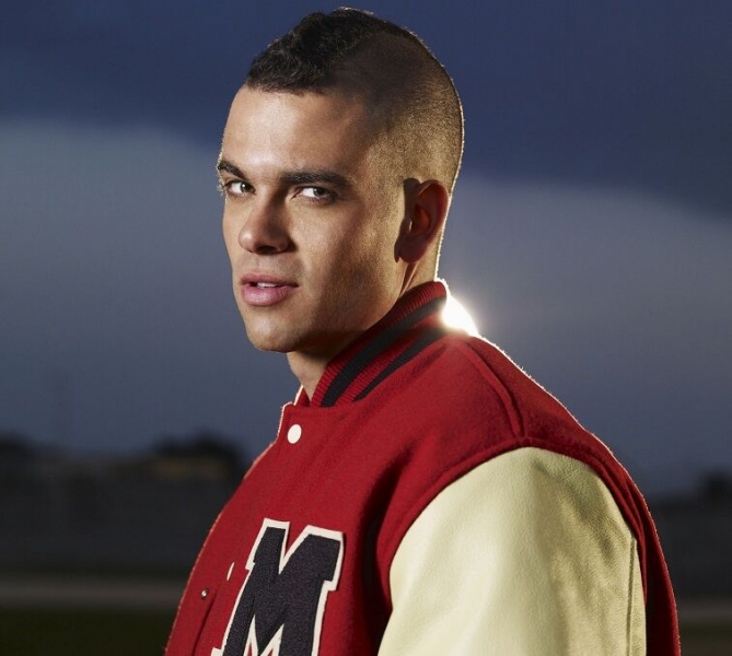 Вспомнить все: показываем, как сейчас выглядят актеры сериала &laquo;Хор&raquo; 