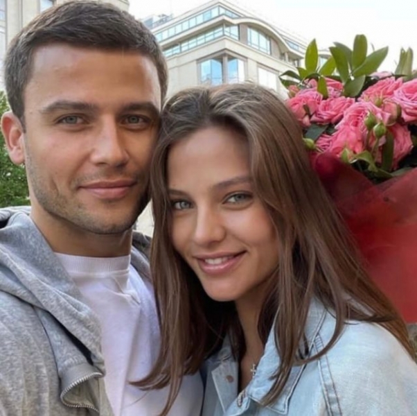 Алеся Кафельникова стала мамой? Отец модели проговорился о пополнении в семействе