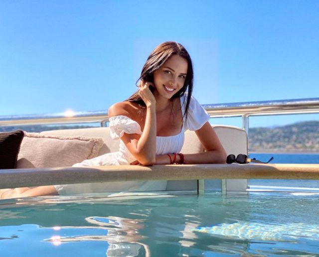 Анастасия Решетова рассказала о смене религии: &laquo;Я не стала мусульманкой из-за мужчины&raquo; 