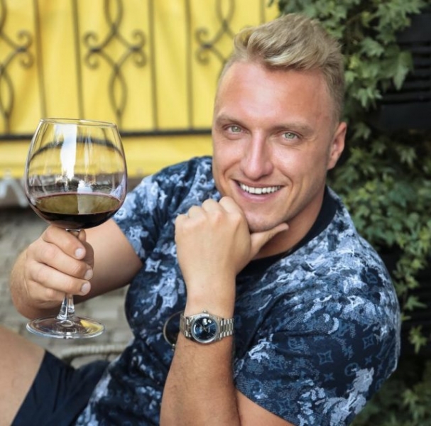 Больше не с Тимати. Катя Сафарова проводит время с новым парнем: кто он? 