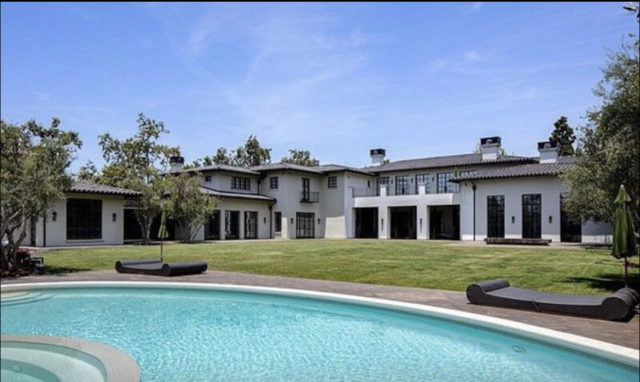 Цифра дня: Джей Ло и Бен Аффлек планируют купить дом стоимостью 65 млн. долларов