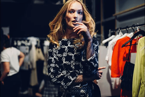 Лайфхаки из TikTok: позы для удачных фото