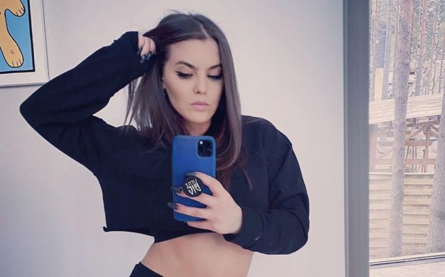 Минус 15 килограммов: солистка Little Big рассказала о похудении