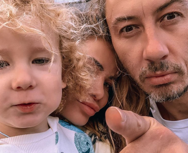 «Наш сын только вчера узнал, что папа в тюрьме»: бывшего мужа Айзы Долматовой посадили за поддельные ПЦР-тесты в Индонезии