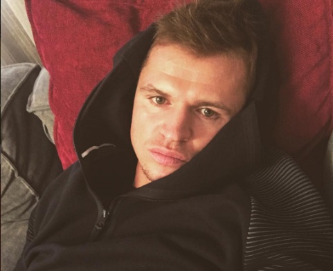 «Не верьте слухам»: Дмитрий Тарасов прокомментировал дебош в самолете