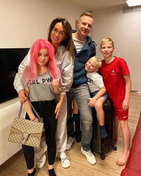 &laquo;Не видела себя в зеркале три недели&raquo;: дочь Вячеслава Малафеева вернулась из психиатрической клиники после скандала с распространением запрещённых веществ 