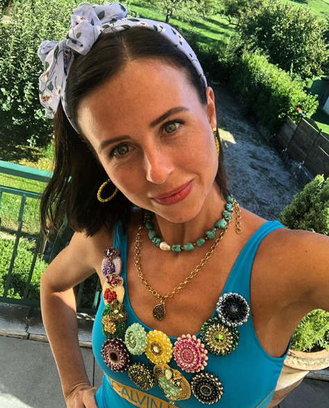 Показываем бывшего парня Мирославы Карпович