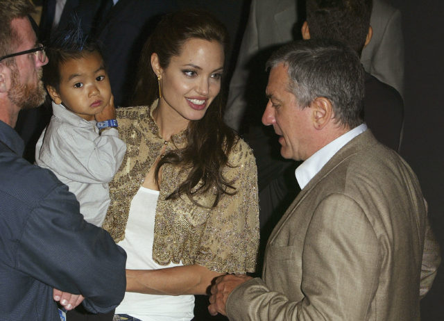 «Украденные дети»: началось расследование усыновления старшего ребенка Анджелины Джоли