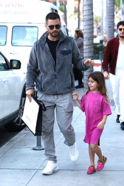 «Девушка моего мужа»: Кортни Кардашьян намекнула на изменения в личной жизни экс-супруга Скотта Дисика