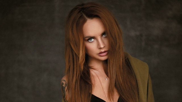 Дышит самостоятельно: МакSим отключили от аппарата ЭКМО 