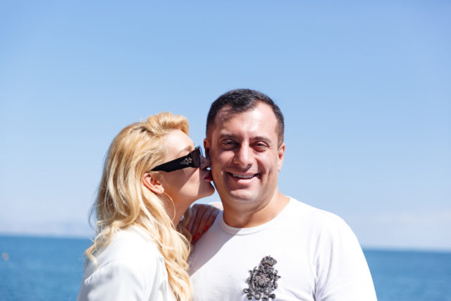 Эксклюзив. Rolex с бриллиантами и вечеринка в элитном клубе: как экс-солистка группы «ВИА Гра» Миша Романова отметила свой день рождения