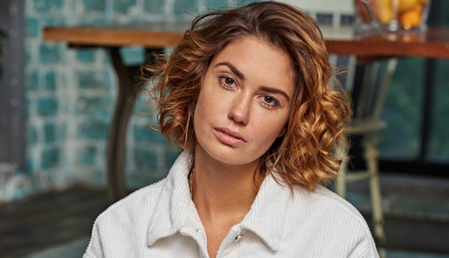 «Мне нужна была очистка организма»: Агата Муцениеце похудела за 5 дней