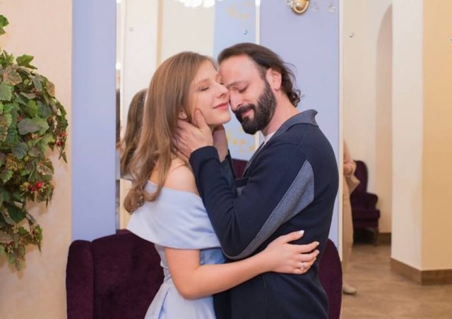 «Непередаваемое счастье»: сколько Илья Авербух потратил на роды Лизы Арзамасовой