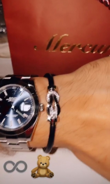 Несколько миллионов на подарки: рассказываем, как Ольга Бузова и Дава отметили годовщину 