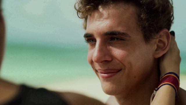 Откровенный топ: горячие фото звезд «Бумажного дома»