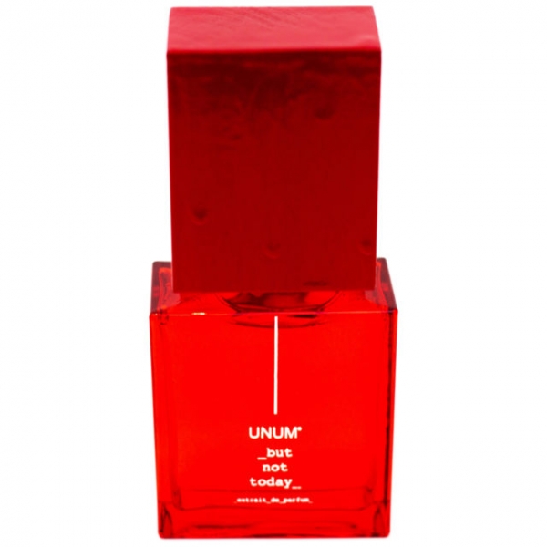 Продолжение «Молчания ягнят», «Основной инстинкт», «Казино «Рояль»: ароматы, вдохновленные кино