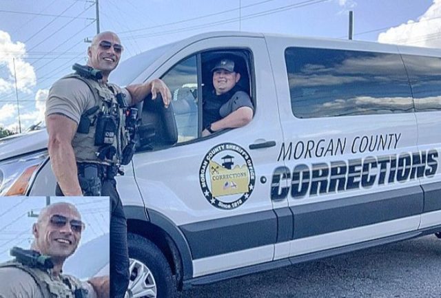 Шок: в Сети нашли двойника Дуэйна «Скалы» Джонсона