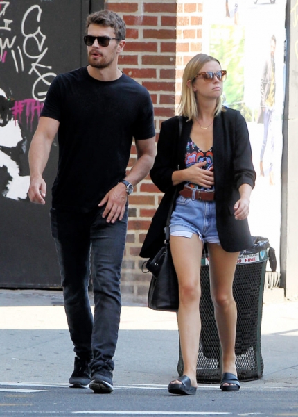 СМИ: звезда «Дивергента» Тео Джеймс впервые стал отцом