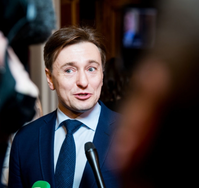 «Вот в чем проблема»: Сергей Безруков ответил Ольге Бузовой после заявлений о травле