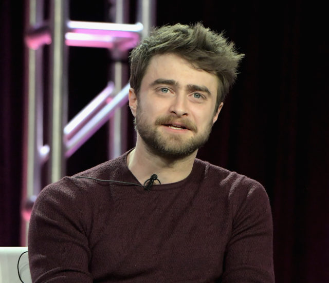 Звезда «Гарри Поттера» Дэниел Рэдклифф о ранней славе и зависимости: «Люди удивляются, что я не скатился сильнее»