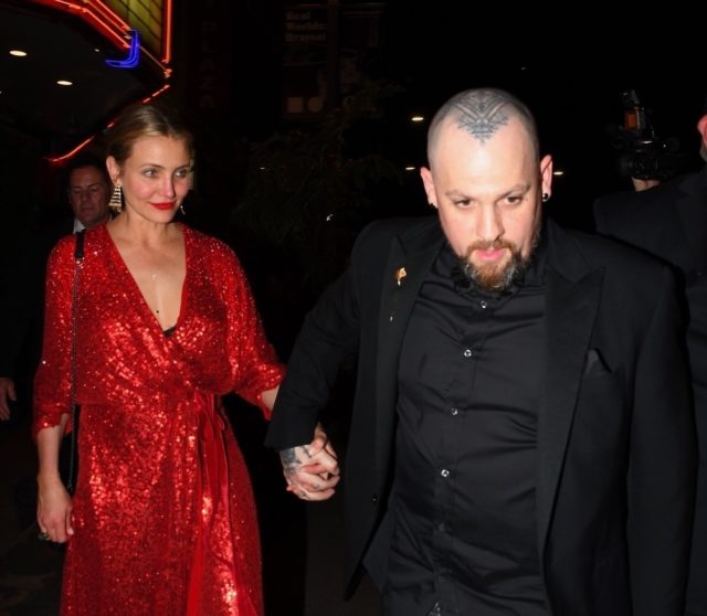 Чуть не вышла замуж за брата-близнеца мужа: Кэмерон Диаз поделилась подробностями своего брака