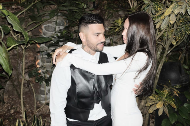 «Держится за мамину юбку»: пользователи обвинили маму Тимати в расставании с Анастасией Решетовой