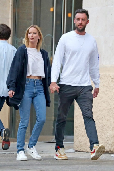 Официально: Дженнифер Лоуренс впервые станет мамой