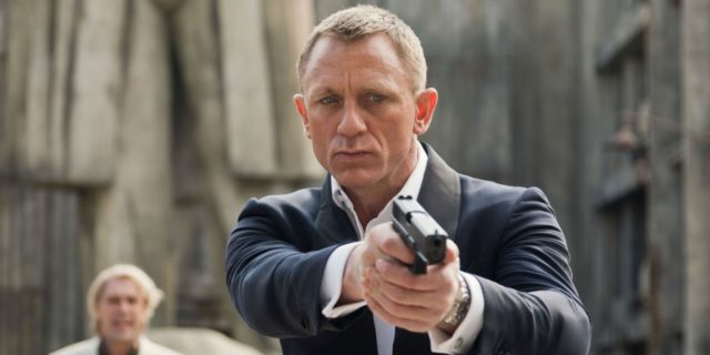Проблемы с алкоголем у Дэниела Крейга и очередной перенос премьеры «Не время умирать»: последние новости «бондианы»
