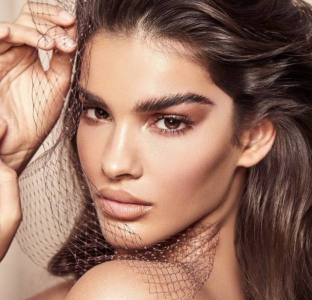 Против морщин и акне: все, что важно знать о ретиноле 